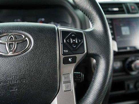 Used 2021 Toyota 4Runner SR5 RWD image 31