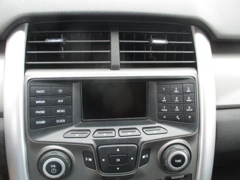 Used 2013 Ford Edge SEL AWD/4WD image 21