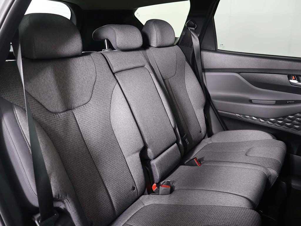 Certified 2023 Hyundai Santa Fe SEL AWD/4WD image 30