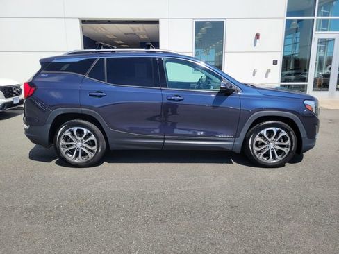 Used 2019 GMC Terrain SLT w/ Preferred Package image 10