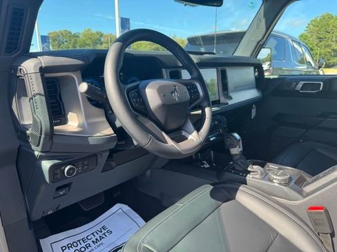 New 2025 Ford Bronco Outer Banks image 17