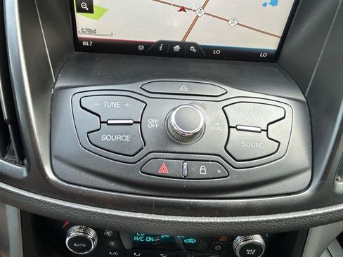 Used 2015 Ford Escape SE w/ Leather Comfort Package AWD/4WD image 27