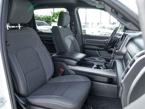 Used 2022 RAM 1500 Big Horn AWD/4WD image 38