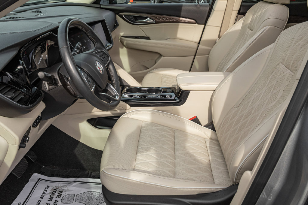 Used 2023 Buick Envision Avenir AWD/4WD image 14