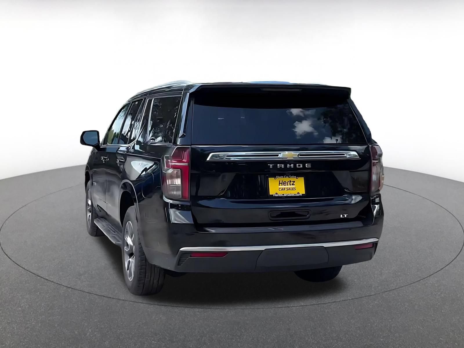 Used 2024 Chevrolet Tahoe LT w/ Luxury Package AWD/4WD image 10