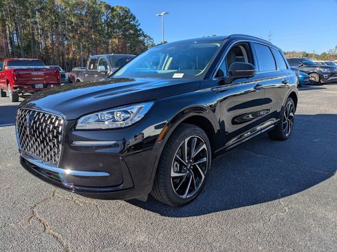 New 2025 Lincoln Corsair Grand Touring w/ Equipment Group 301A AWD/4WD image 8