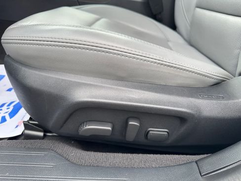 Used 2018 Subaru Outback 2.5i Limited image 17