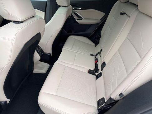 Used 2025 BMW X2 xDrive28i image 15