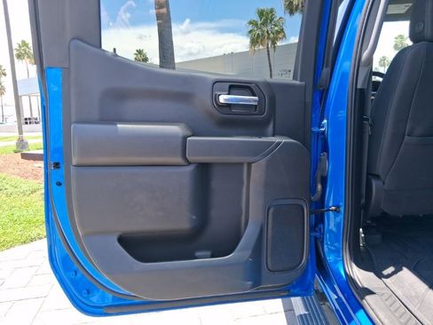 Used 2025 Chevrolet Silverado 1500 Custom RWD image 15