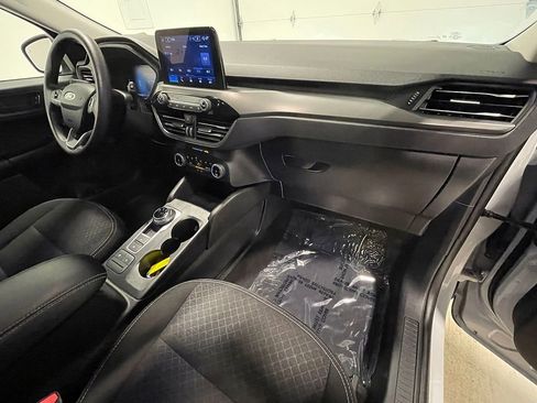 Used 2025 Ford Escape Active AWD/4WD image 25
