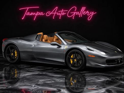Used 2015 Ferrari 458 Spider RWD image 1