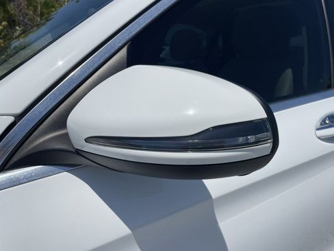 Used 2018 Mercedes-Benz GLC 300 image 26