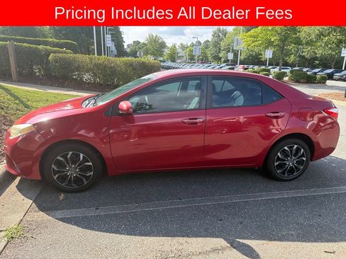 Used 2015 Toyota Corolla LE FWD image 3