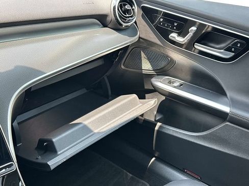 Certified 2025 Mercedes-Benz C 300 4MATIC Sedan image 31