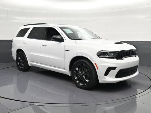 Used 2023 Dodge Durango R/T RWD image 5