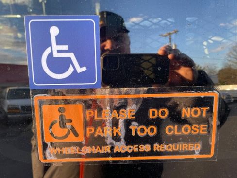 Used 2008 Ford E-150 and Econoline 150 image 14