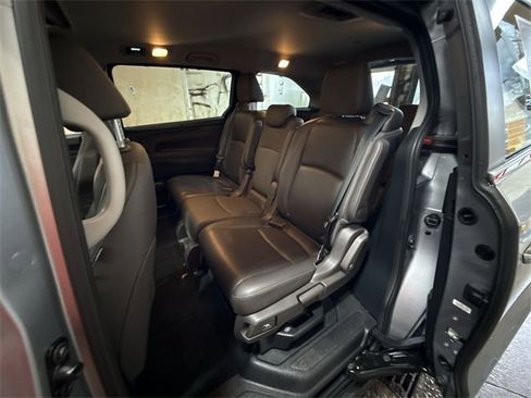 Used 2023 Honda Odyssey EX-L image 24