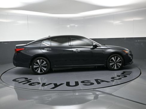 Used 2022 Nissan Altima 2.5 SL AWD/4WD image 10