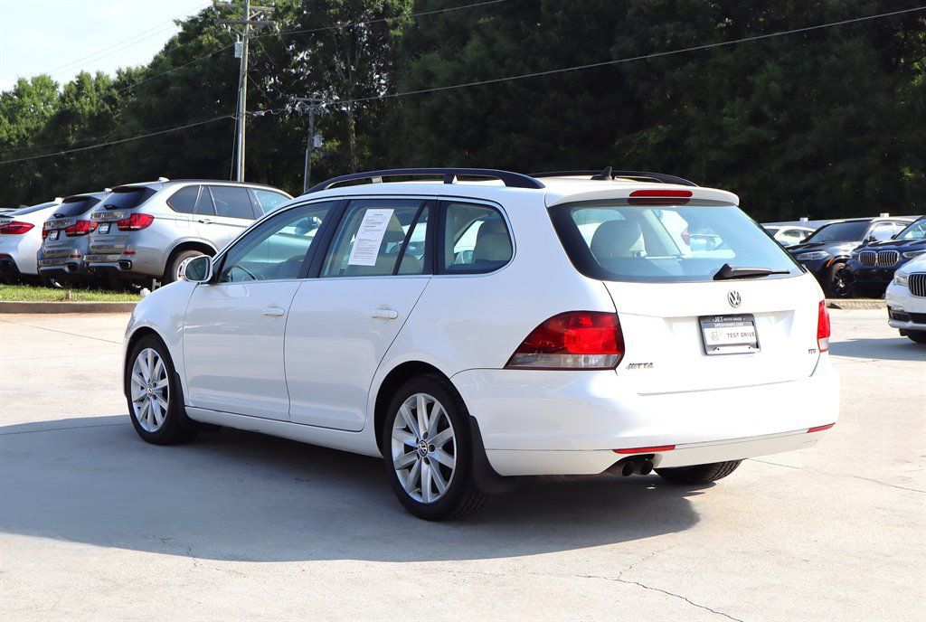 Used 2012 Volkswagen Jetta TDI FWD image 5