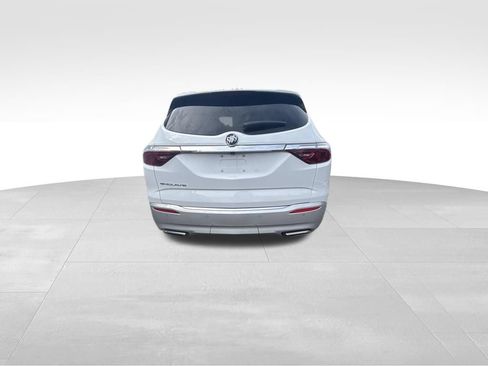 Used 2023 Buick Enclave Essence FWD image 5