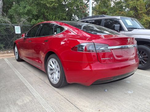 Used 2018 Tesla Model S P100D AWD/4WD image 2