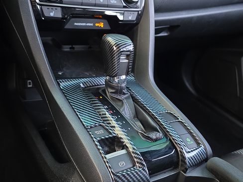 Used 2018 Honda Civic EX image 21