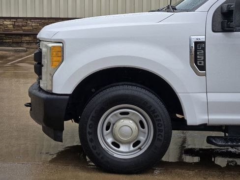 Used 2017 Ford F250 XL RWD image 5