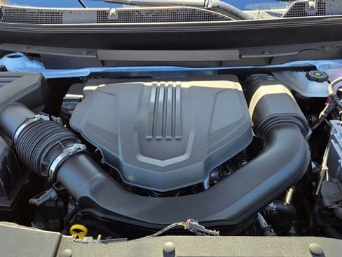 New 2026 Chevrolet Traverse Z71 w/ LPO, Floor Liner Package image 20