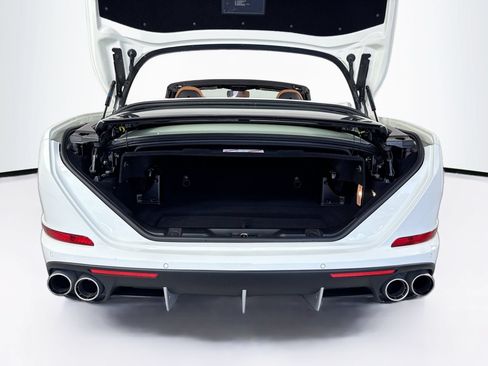 Certified 2017 Ferrari California T RWD image 27