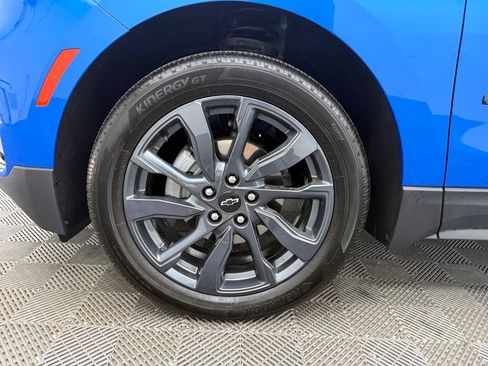 Used 2024 Chevrolet Equinox RS w/ LPO, Floor Liner Package AWD/4WD image 17