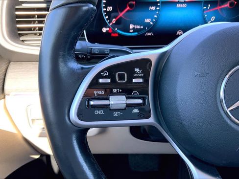 Used 2021 Mercedes-Benz GLE 350 4MATIC image 24