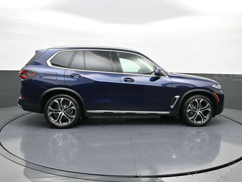 Used 2026 BMW X5 xDrive50e AWD/4WD image 8