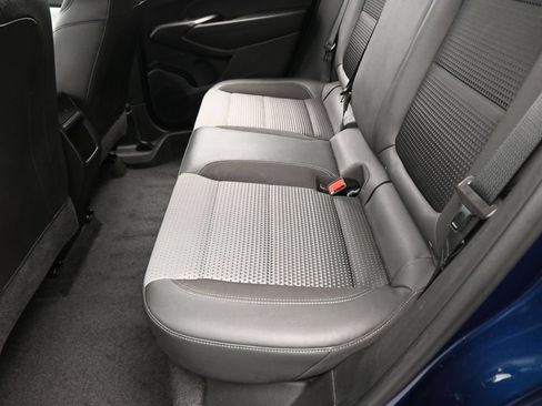 Used 2024 Chevrolet Trax LT FWD image 29