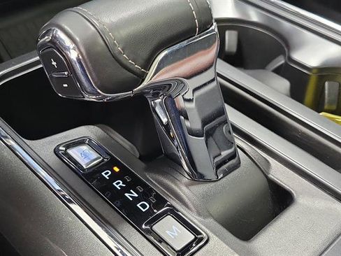 Used 2022 Ford F150 Lariat w/ Max Trailer Tow Package image 37