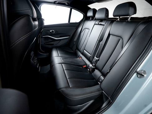 Used 2024 BMW M340i xDrive w/ Driving Assistance Package image 23