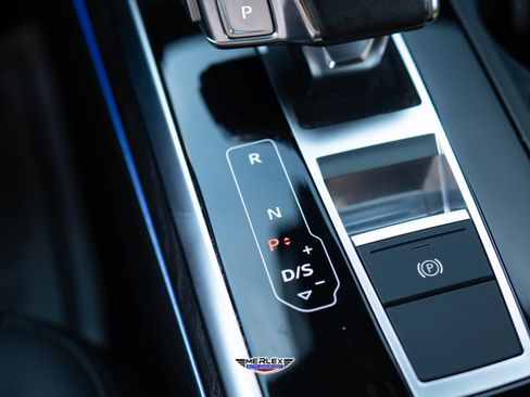 Used 2021 Audi Q8 Premium Plus w/ Premium Plus Package AWD/4WD image 37