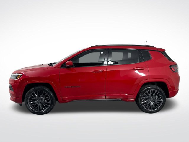 Used 2022 Jeep Compass Limited w/ (RED) Package AWD/4WD image 30