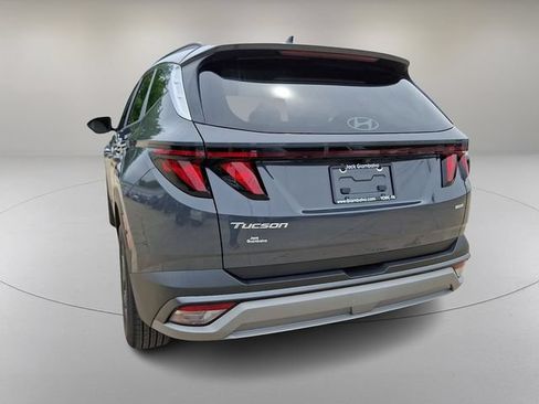 Certified 2025 Hyundai Tucson SEL AWD/4WD image 8