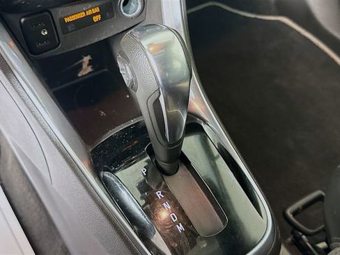 Used 2019 Chevrolet Trax Premier w/ Midnight Edition image 17