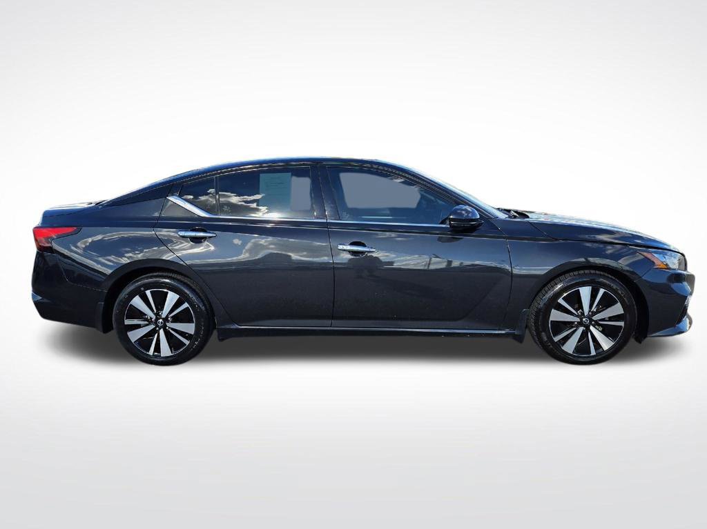 Used 2021 Nissan Altima 2.5 SL FWD image 8
