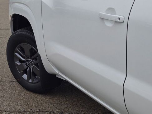 New 2026 Nissan Frontier SV w/ All-Weather Content Package image 18