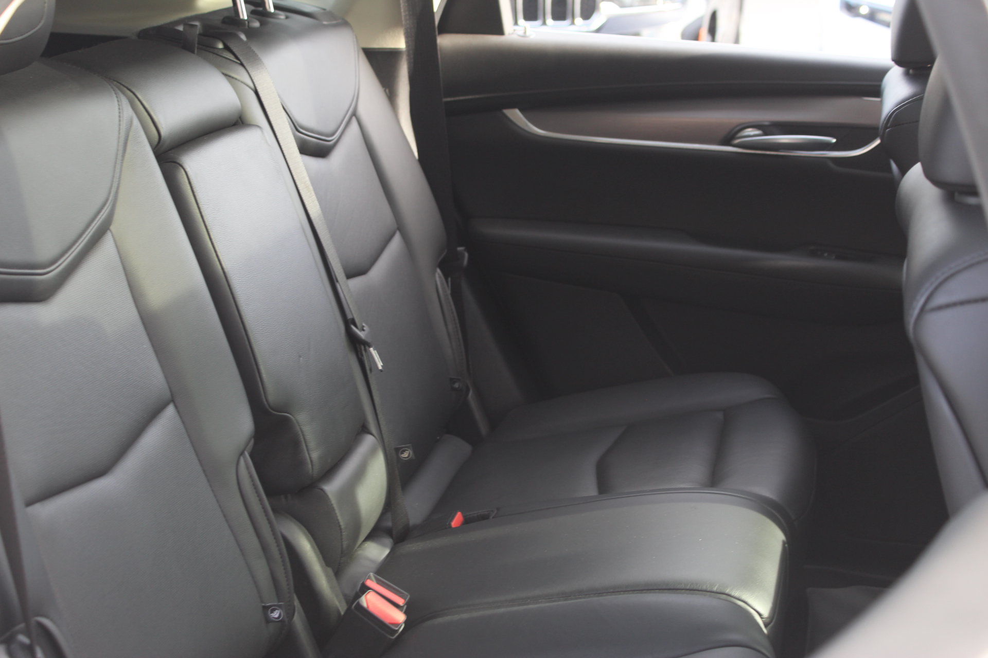 Used 2019 Cadillac XT5 Premium Luxury FWD image 33