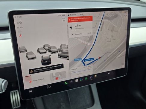Used 2023 Tesla Model Y Performance AWD/4WD image 18