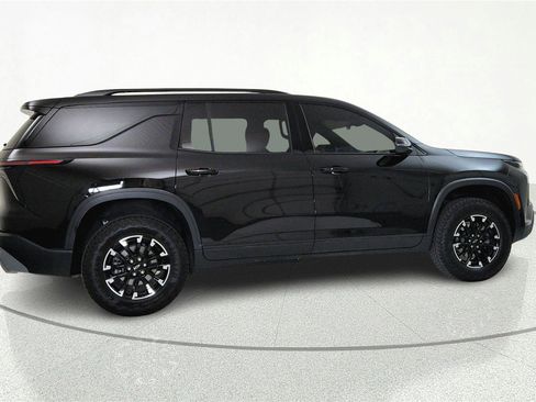 Used 2026 Chevrolet Traverse Z71 AWD/4WD image 7