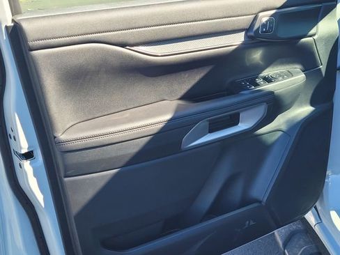 New 2026 Ford Ranger Lariat w/ FX4 Off-Road Package image 8