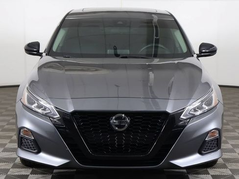 Used 2020 Nissan Altima 2.5 SR w/ Premium Package AWD/4WD image 10