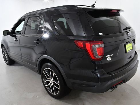 Used 2018 Ford Explorer Sport w/ Equipment Group 401A image 15