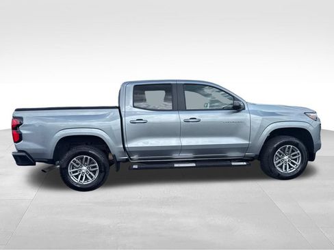 Used 2024 Chevrolet Colorado LT w/ LT Convenience Package III RWD image 15