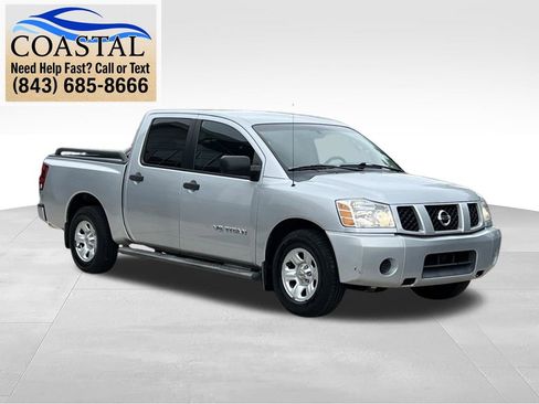Used 2005 Nissan Titan XE RWD image 3