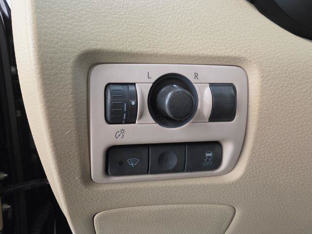Used 2008 Subaru Tribeca Limited AWD/4WD image 15